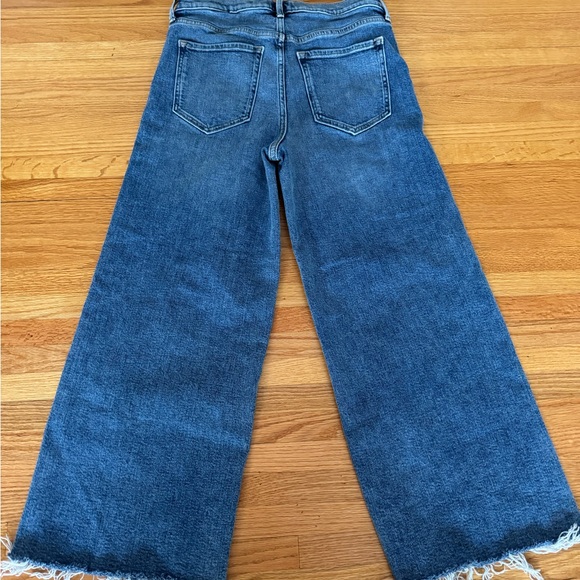 BANANA REPUBLIC SIZE 28 JEANS - Picture 4 of 4